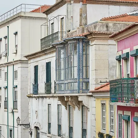 Spacious Duplex With Terrace Lisboa