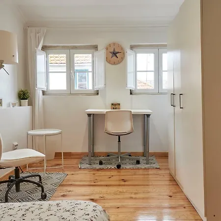 Spacious Duplex With Terrace Lägenhet