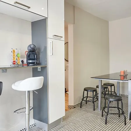 Spacious Duplex With Terrace * Lisboa
