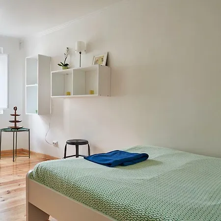 Spacious Duplex With Terrace Lisboa