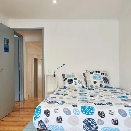 Lägenhet Spacious Duplex With Terrace Lisboa