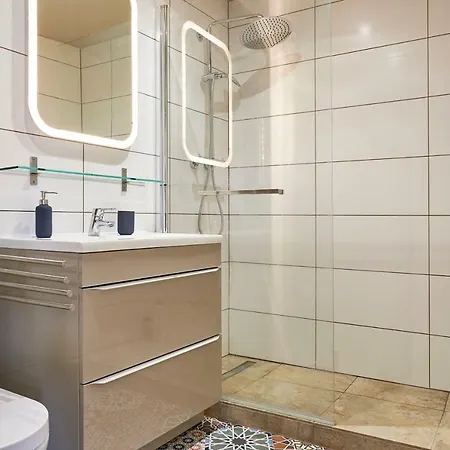 Spacious Duplex With Terrace * Lisboa