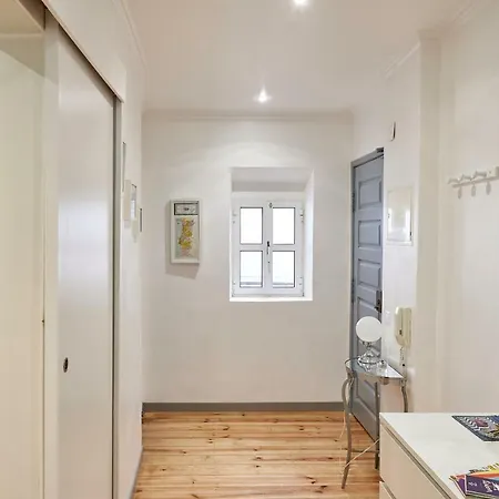 Lägenhet Spacious Duplex With Terrace